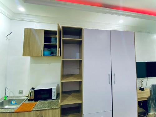 Kitchen, Studio Apartment - Lekki Lagos in Lekki