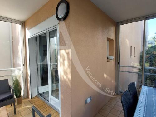 One-Bedroom Apartment - Non-Smoking image 8