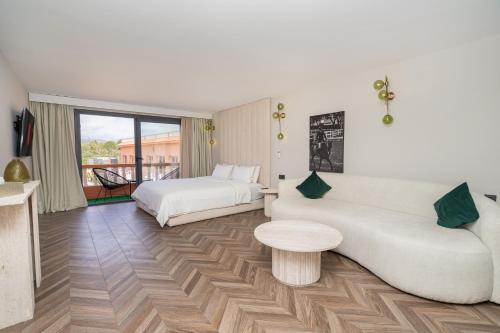 Royal Club Equestre Detroit Bed and Breakfast in Achakkar