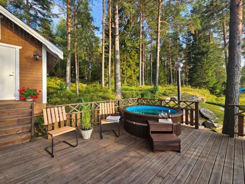 Hot tub, Vakantiehuis met sauna en hot tub in Hajom