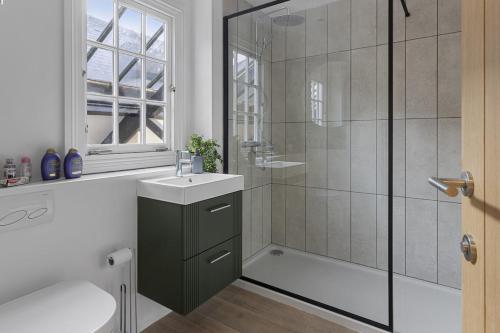 4A The Courtyard, City Centre Apartment, Exeter, Exeter (photo 4)