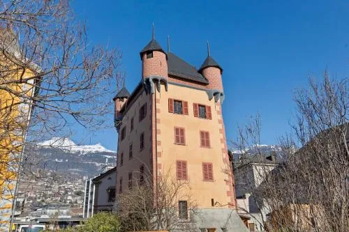 Appartement élégant dans le Château des Vidomnes in Sierre, Schweiz
