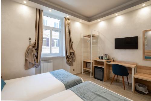 B&B Drago D'Oro - image 5