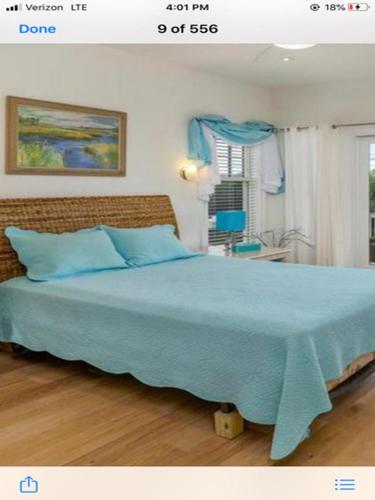 Spectacular Views From This Reversed Living Home! in Harvey Cedars, USA