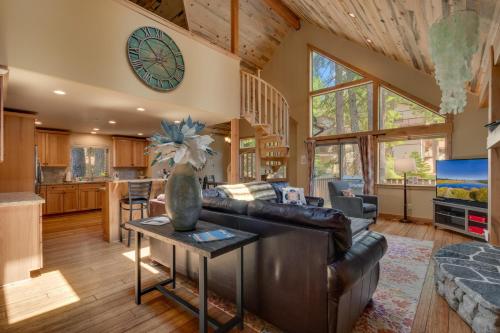 The Westlands Lodge 1135AC in Tahoe Valley