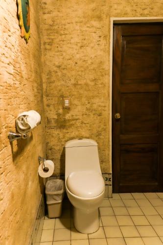 King Suite with Spa Bath image 8