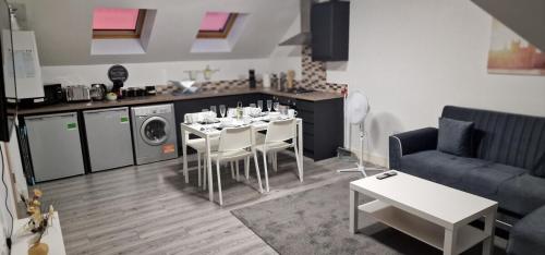 SAV Apartments Nottingham Road 1 & 2 Bed Flats Loughborough 1