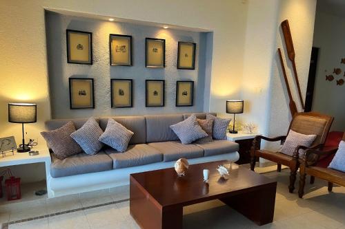 Kastelorizo Private Beachfront house in Uaymitun
