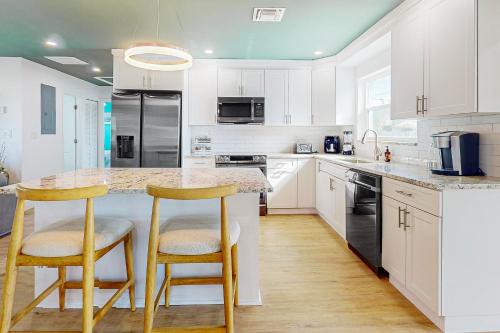 Azure Haven in Lantana (FL)