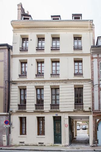 Appartement Avec Terrasse - image 4