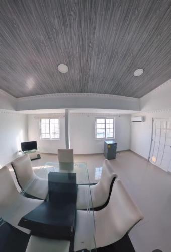 Two-Bedroom Apartment room in apartamento zona centro una cuadra de las playas
