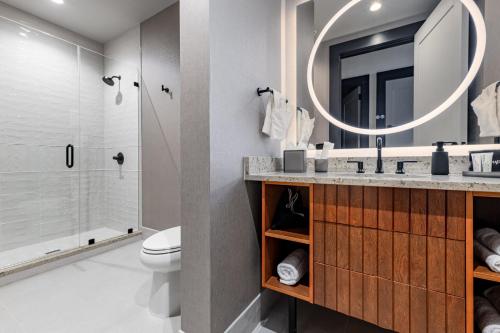 Two-Bedroom Apartment with City View image 2
