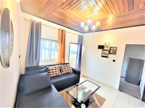 One-Bedroom Apartment image 10