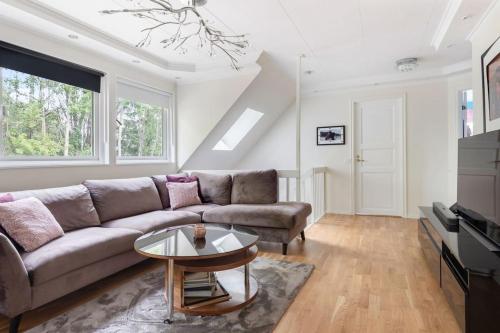 Spa villa - Pool, Jacuzzi, Bastu, BBQ & Gym