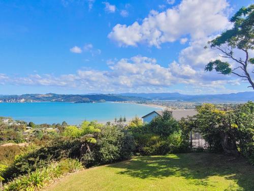 Hosts on the Coast Views to Shakespeare, Whitianga (Foto 7)