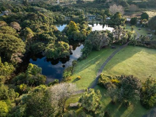 Theo's Cottage at Nga Manu Nature Reserve in Waikanae