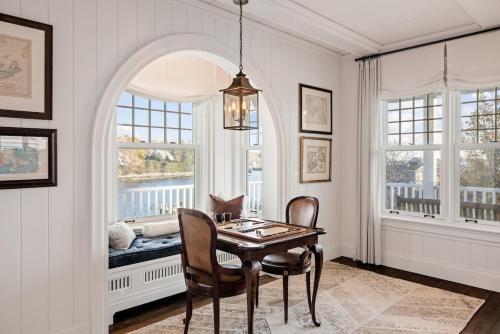 . White Cottage