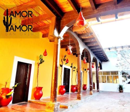 Artisanal-Casa in the Center of San Cris