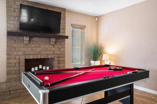 Desert Oasis with Pool and Games