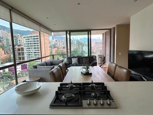 Amazing 3 bedroom near Provenza- El Poblado 701, Medellín