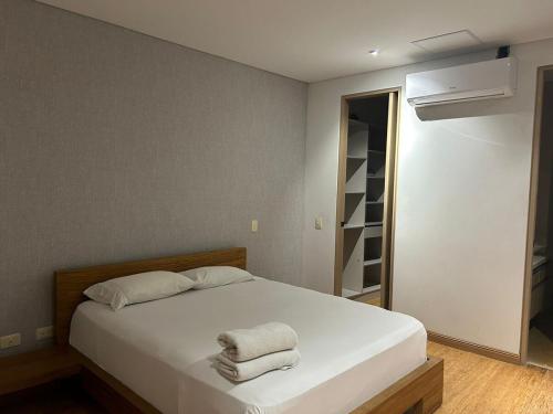 Amazing 3 bedroom near Provenza- El Poblado 701, Medellín (fotografie 8)