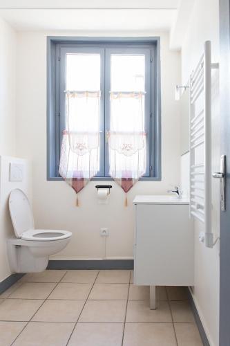 Appartement du Port de Honfleur - image 14