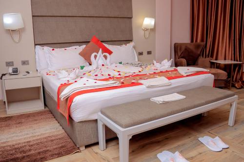 . Yegezu Lejoch Hotel