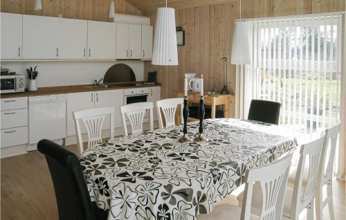 Kitchen, Holiday Home Rugvænget Hadsund Denm in Hadsund
