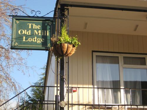 Old Mill Hotel & Lodge