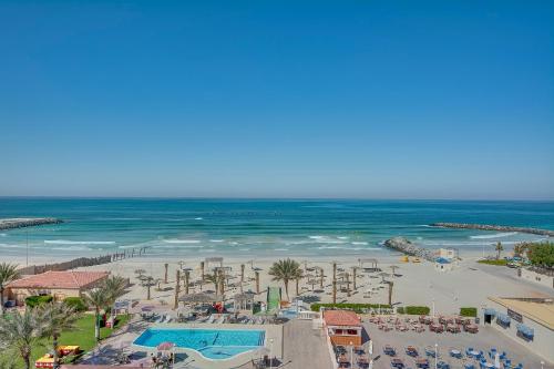 Ajman Beach Hotel - Photo 6 of 34