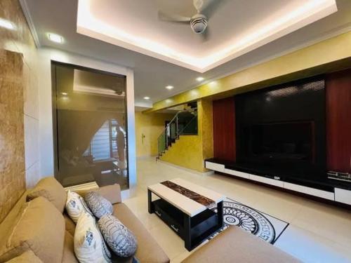 Shamplex Rentals, Kampar (Foto 7)