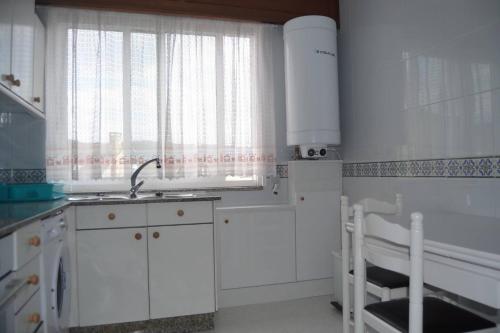 Precioso apartamento de 3 habitaciones en Cabañas. (Precioso apartamento de 3 habitaciones en Cabanas.) in Cabanas