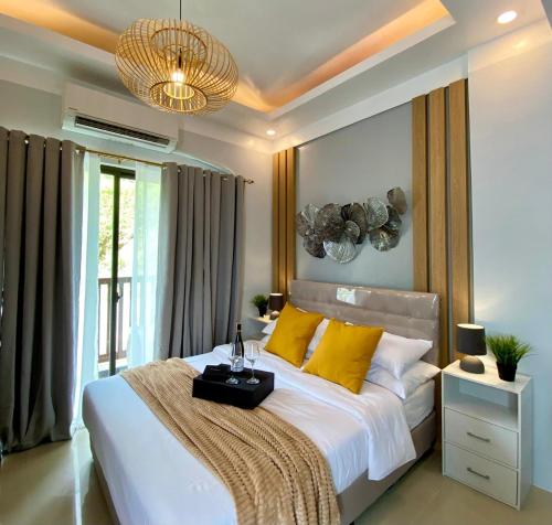 Alpine Villas Greens Staycation at Crosswinds Tagaytay