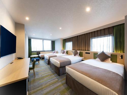 Renewal Standard Quadruple Room - Non-Smoking