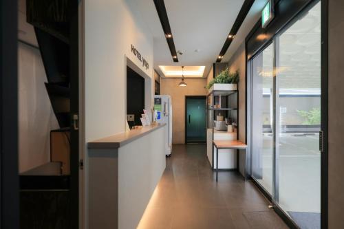 ล็อบบี้, โรงแรมยาจา ซีฮึง ชองวัง (Hotel Yaja Siheung Jeongwang) in ชีฮึง