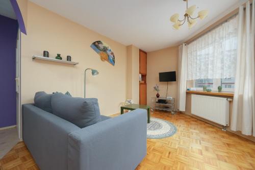 Stryjeńskich Cozy Apartment with Balcony in Warsaw Ursynów district by Noclegi Renters, Warsaw