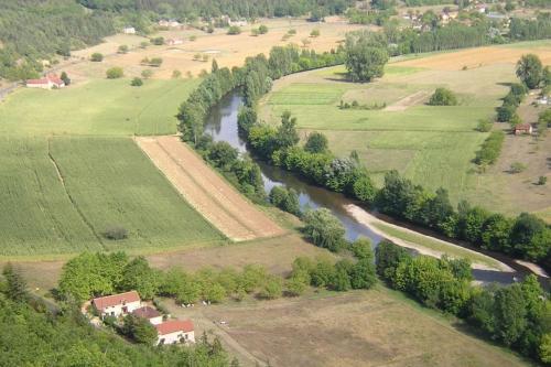 Iekārtas, Maison avec un grand jardin en pleine nature in Saint-Leon-sur-Vezere