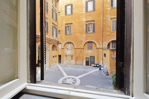 Pantheon Apartment Rondanini, Rome (photo 5)