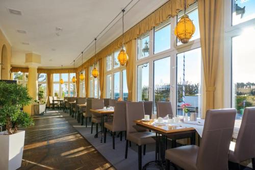 Strandhotel Preussenhof - image 13