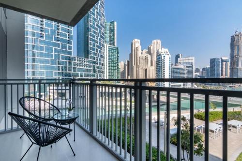 Silkhaus elegant 1BDR pad with Marina and Beach views new building - image 4