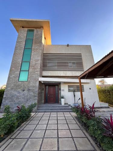 Luxury 4 Bedroom Villa at Gardenia City Compound