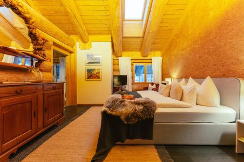 Standard 2 - Private Bathroom - Heiti Lodge, Gsteig (photo 9)