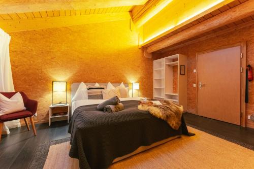 Standard 2 - Private Bathroom - Heiti Lodge, Gsteig (photo 11)