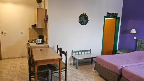 Comfort Bathroom Apartments image 3