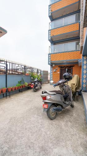 Three-Bedroom Apartment image 10