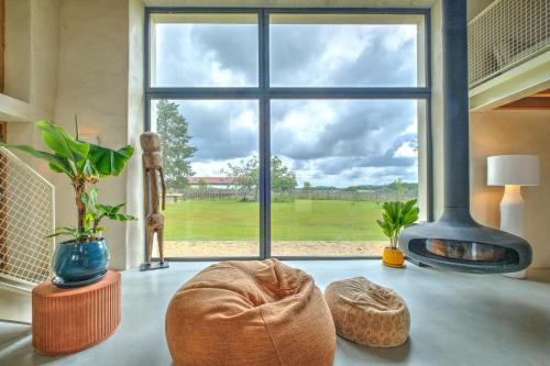 Exceptionnelle Ferme Périgourdine avec Terrain de Paddle et Piscine gîte à louer Jaille