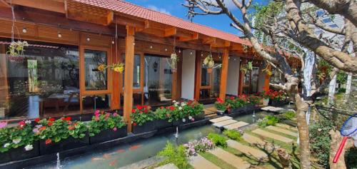 Vườn Trà HomeStay Măng Đen - 숙소 외관