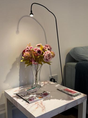 2 Bed Flat - Street Parking near Scotland Street School Museum