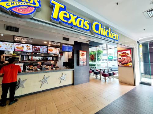 FirstSubang SubangJaya Taylors SJMC Sunway Pyramid - image 11