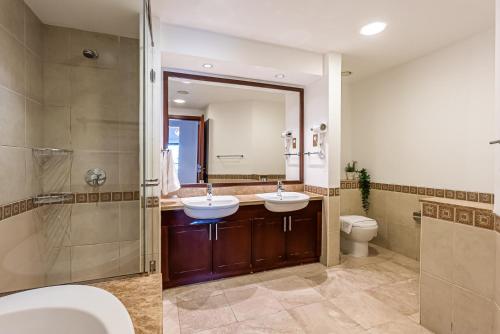 Newly furnished 1BDR apartment in The Palm Fairmont, Dubaj (fotografie 9)